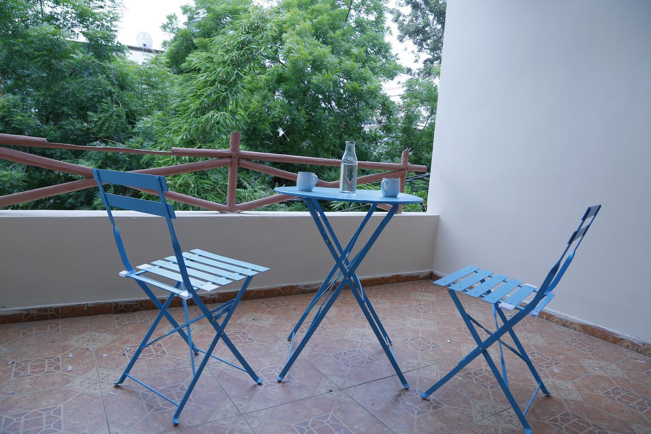 Nomads Nest Ostello Hyderabad Esterno foto